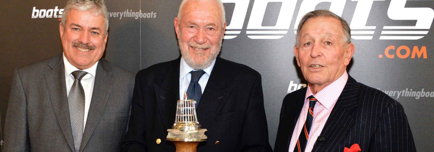 Sir Robin Knox-Johnston awarded YJA Yachtsman of the Year 