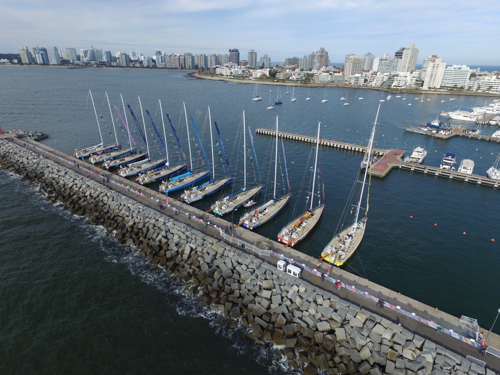 The Clipper Race fleet in the Yacht Club Punta del Este