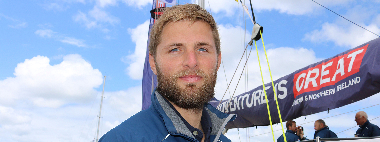 Olympic rower Bill Lucas completes the Southern Ocean leg 3 