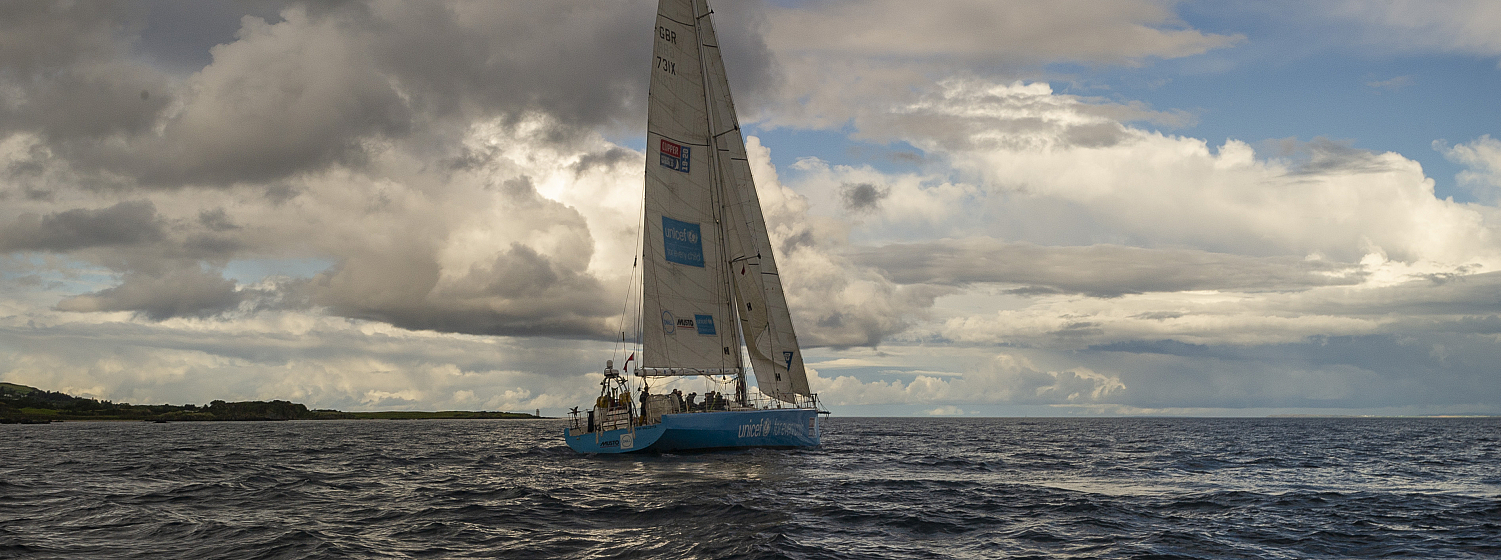Unicef at the start of Race 15
